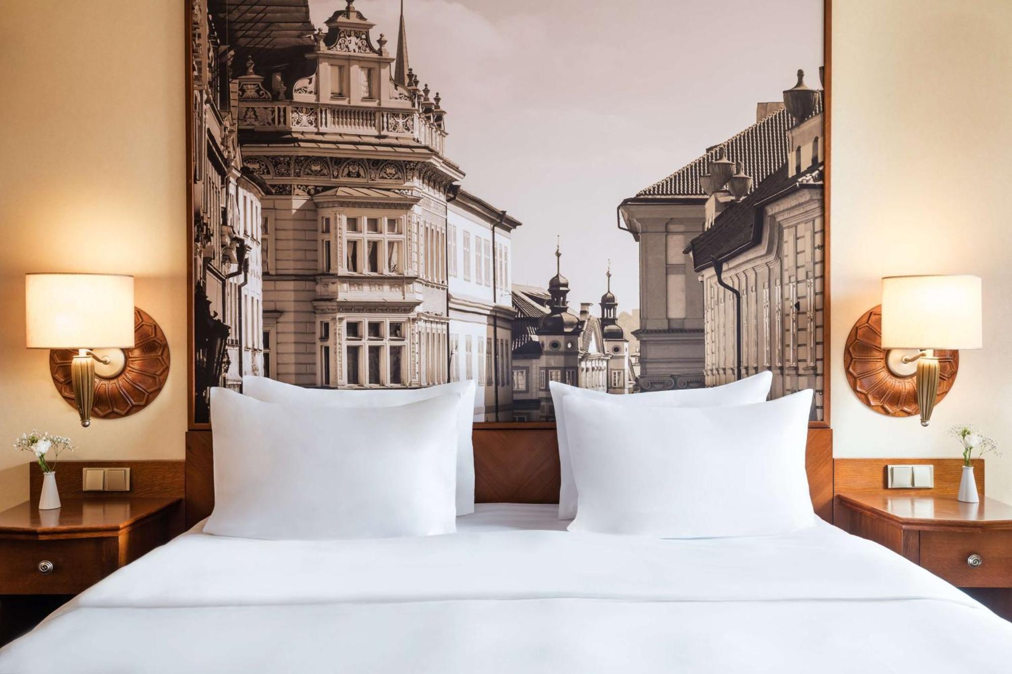 Lindner Hotel Prague Castle, Part Of Jdv By Hyatt Esterno foto